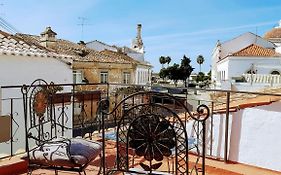 Happy Terrace Downtown Tiny House 100% Portuguese